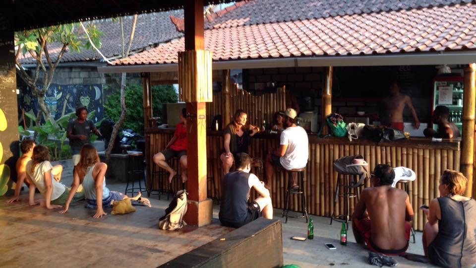 Bali Green Hostel เซมินยัค ภายนอก รูปภาพ