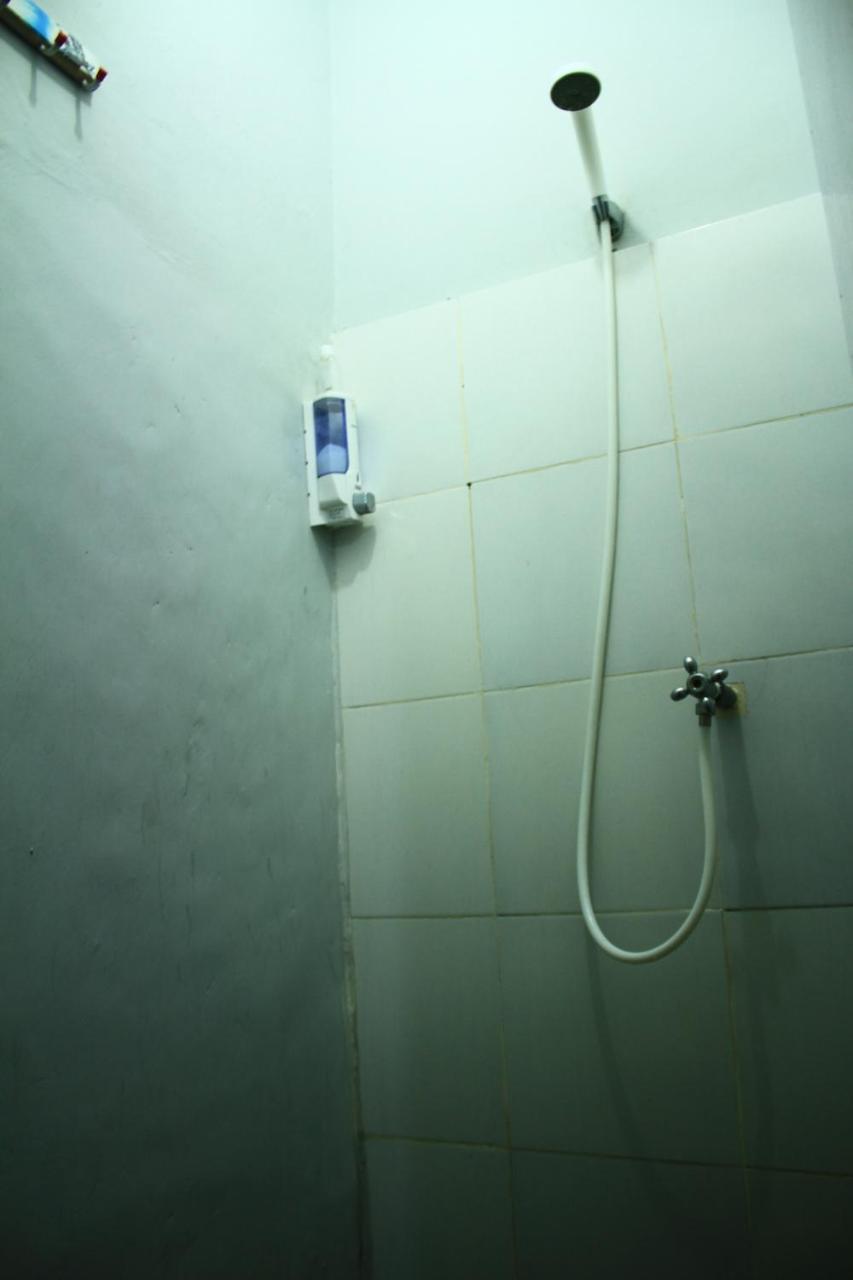 Bali Green Hostel เซมินยัค ภายนอก รูปภาพ