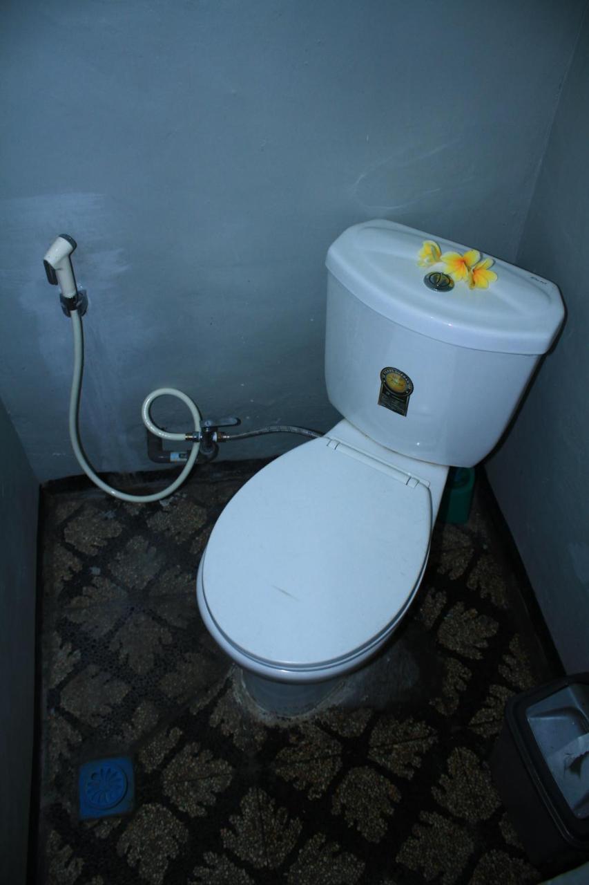 Bali Green Hostel เซมินยัค ภายนอก รูปภาพ